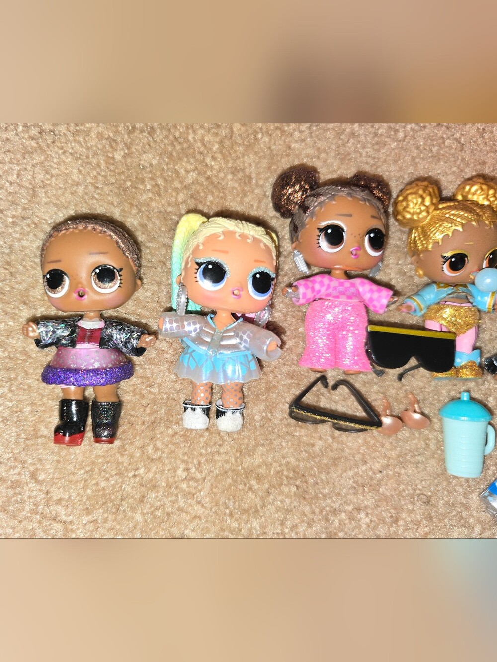 Lol Surprise Dolls With Outfits, Accessories, Lot - Picture 3 of 3